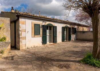 DSC01292.jpg - Rustico contrada Santa Lucia, Palazzolo Acreide - foto 27