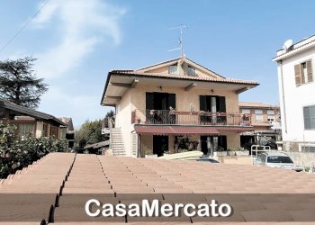 4.jpg - Appartamento Via della Pineta, Rocca Priora - foto 2