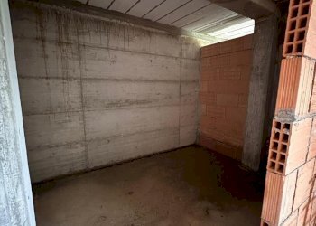 e87b0870-befd-47f0-80ad-3e18b7d7b79d.jpg - Villa Via Nave 14, Sarzana - foto 15