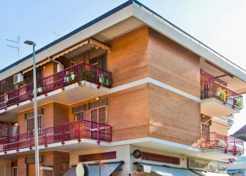 WhatsApp Image 2026-03-03 at 11.08.45 (4).jpeg - Apartment Piazza Vincenzo Bellini, Grottaferrata - photo 1