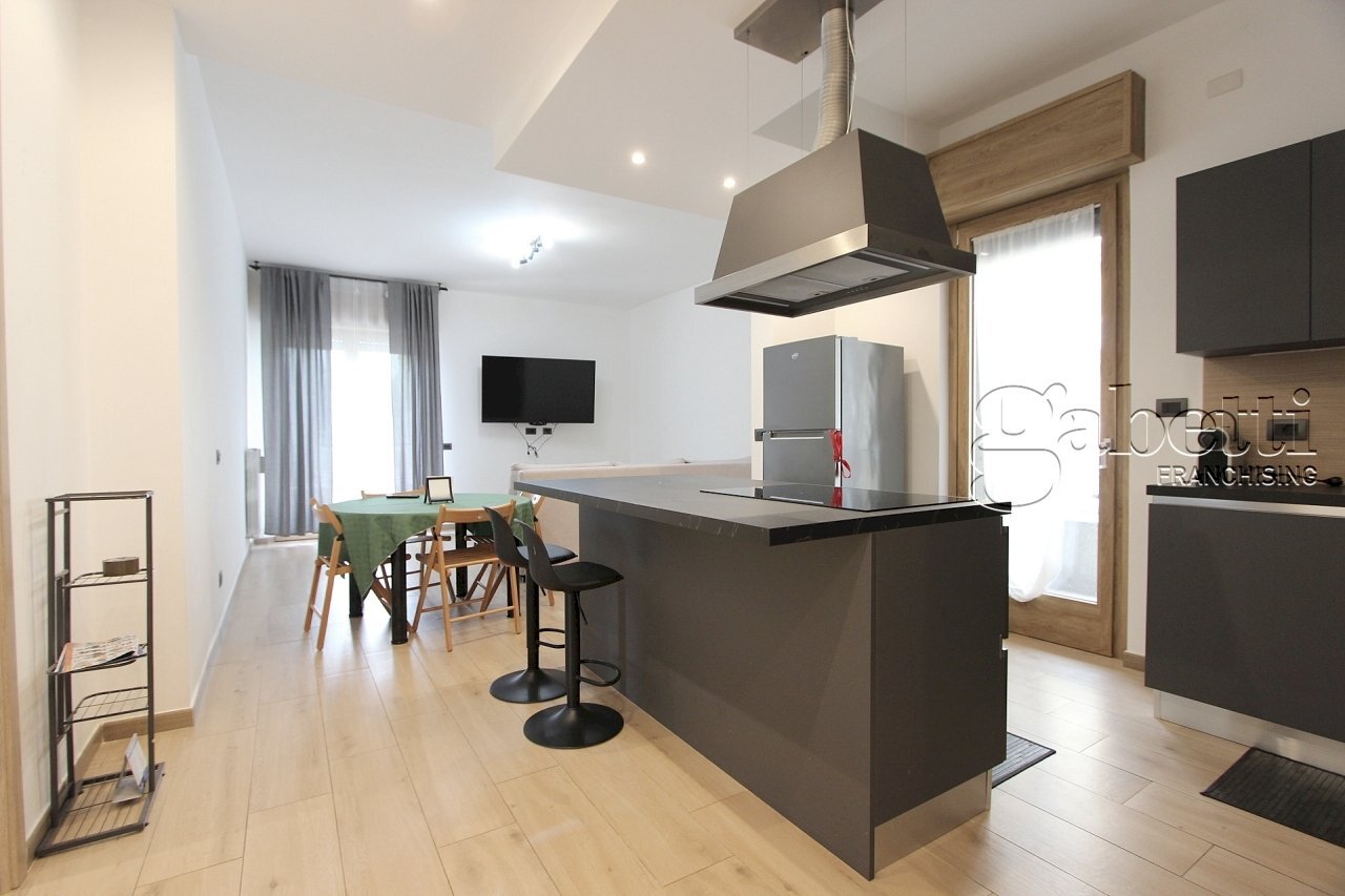 cucina - Trilocale Via Salvo D'Acquisto, Nerviano - foto 2