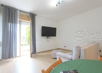 soggiorno - Trilocale Via Salvo D'Acquisto, Nerviano - foto 7