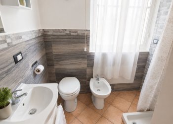 bagno_a2 - Quadrilocale La Spezia - foto 6
