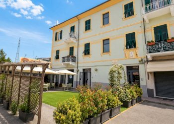 ESTERNO - Quadrilocale La Spezia - foto 11