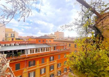 affaccio terrazza - Quadrilocale Piazza di S. Giovanni in Laterano, Roma - foto 2