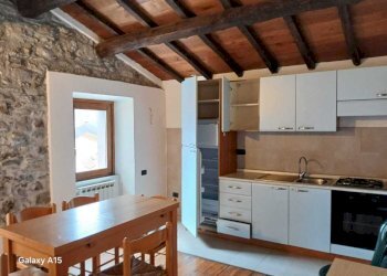 WhatsApp Image 2026-03-10 at 16.38.46(7).jpeg - Quadrilocale Fosdinovo - foto 1