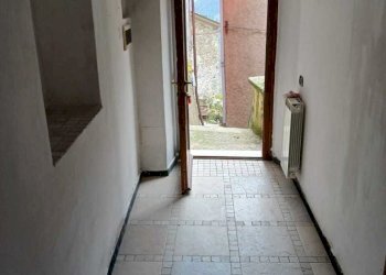 WhatsApp Image 2026-03-10 at 15.36.34.jpeg - Quadrilocale Fosdinovo - foto 7