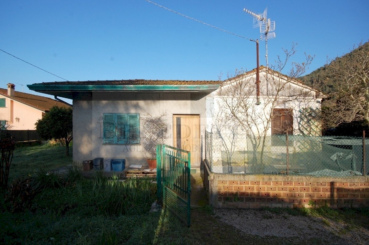 DSC_0001.JPG - Villa Via Valdicastello Carducci 70, Pietrasanta - photo 1