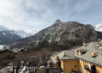 VENDITA COURMAYEUR - VISTA SOGGIORNO - Appartamento Courmayeur - foto 14