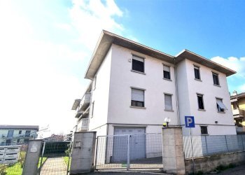 20250402_173311_renamed_4738.jpg - Trilocale Strada Val Parma 228, Parma - foto 1