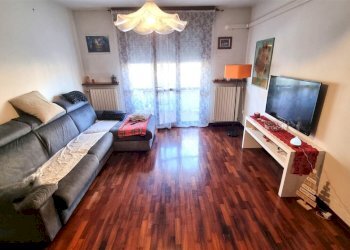 20250402_173956.jpg - Trilocale Strada Val Parma 228, Parma - foto 6