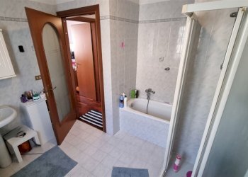 20250402_173920.jpg - Trilocale Strada Val Parma 228, Parma - foto 15