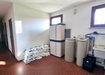 20250402_173443.jpg - Trilocale Strada Val Parma 228, Parma - foto 19