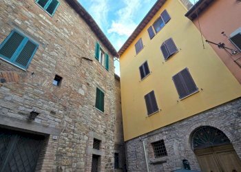 20240925_170611.jpg - Appartamento Via del Forno 6, Todi - foto 5