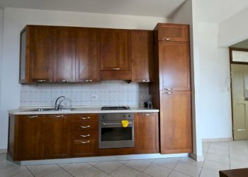 living (4).jpg - Appartamento Via del Forno 6, Todi - foto 12