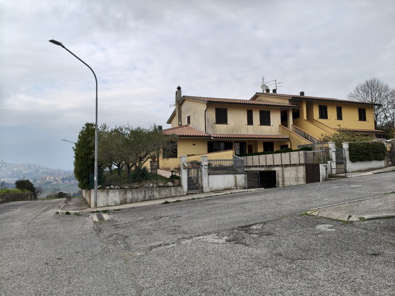 IMG20260307153629.jpg - Appartamento Vocabolo Torresquadrata 212C, Todi - foto 1