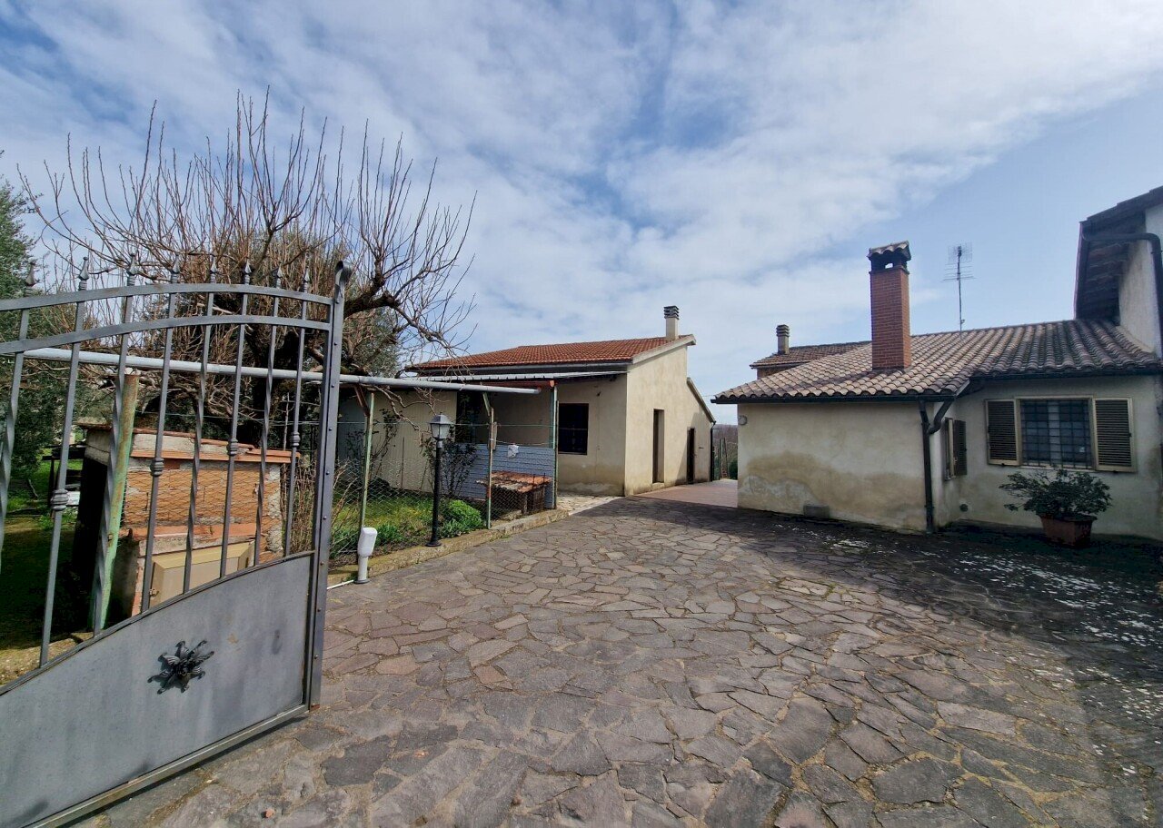 2e10ca91-14ca-4224-b72d-4f515e9399e5.jpg - Porzione di casa Via Valle Molina, Montecastrilli - foto 2