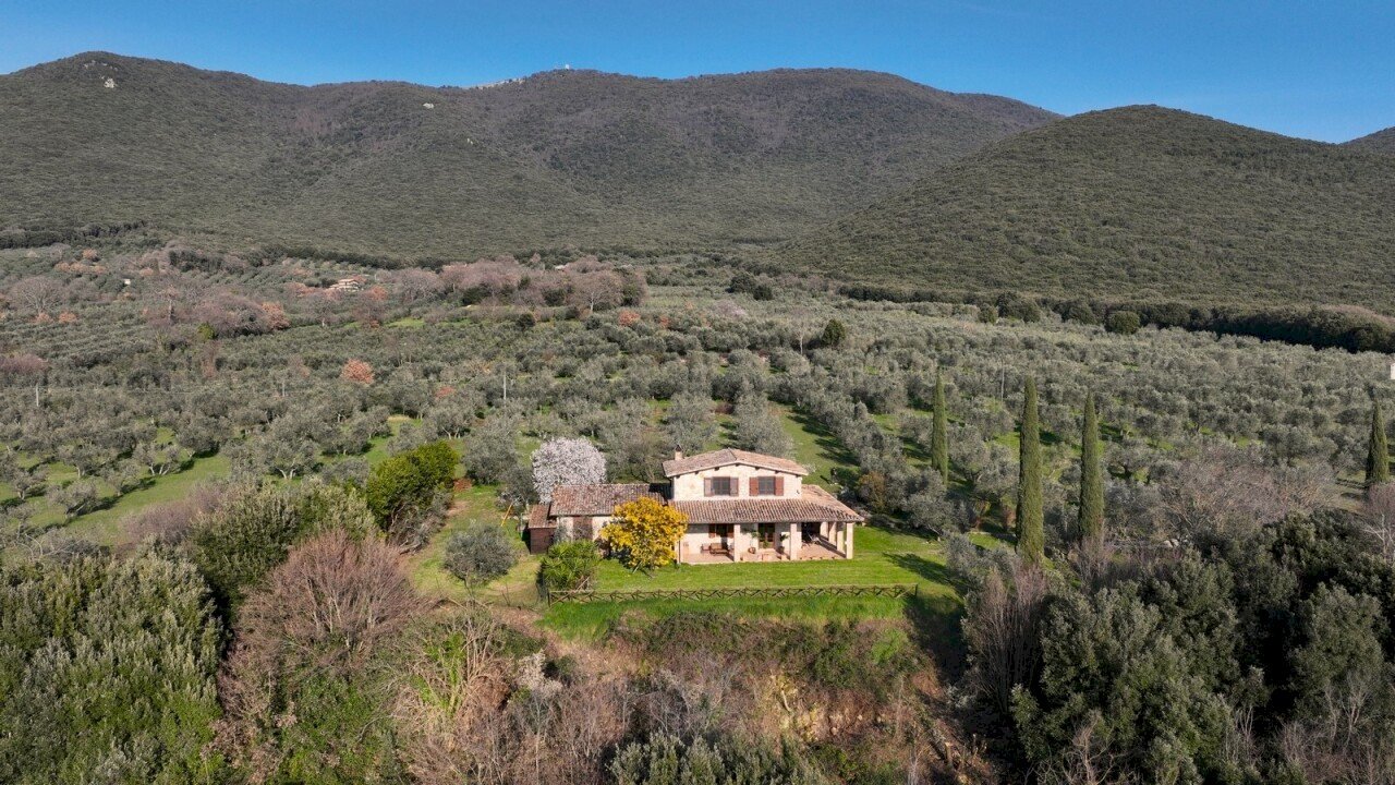 casale in umbria (2).jpg - Casale Via Madonna del Piano 2, Montecchio - photo 2