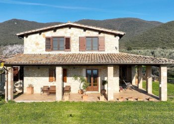 casale in pietra (4).jpg - Casale Via Madonna del Piano 2, Montecchio - photo 1