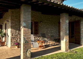 portico (3).jpg - Casale Via Madonna del Piano 2, Montecchio - photo 6