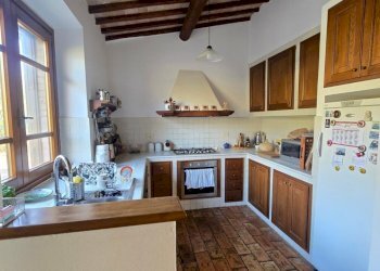 zona giorno (8).jpg - Casale Via Madonna del Piano 2, Montecchio - photo 11