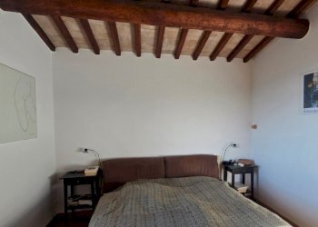 camere (2).jpg - Casale Via Madonna del Piano 2, Montecchio - photo 25