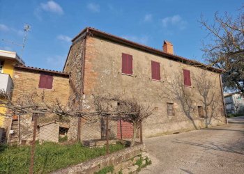 IMG-20260227-WA0043.jpg - Porzione di casa Via Roma, Avigliano Umbro - foto 5