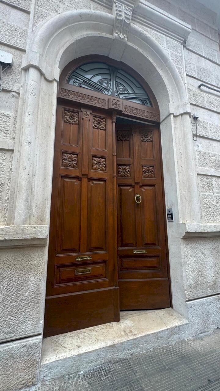 portone ingresso - Trilocale Via Ghezzi, Monopoli - foto 2