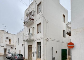 WhatsApp Image 2025-11-28 at 13.03.40.jpeg - Quadrilocale Via Padre Serafino Tamborrino, Ostuni - foto 28