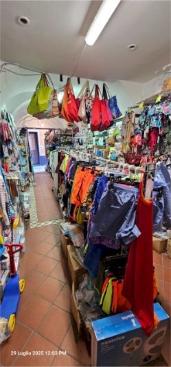 20250729_120352.jpg - Locale Commerciale Via Antonio Gramsci 37, Alassio - foto 2