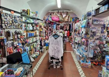 20250729_120303.jpg - Locale Commerciale Via Antonio Gramsci 37, Alassio - foto 4