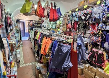 20250729_120356.jpg - Locale Commerciale Via Antonio Gramsci 37, Alassio - foto 8