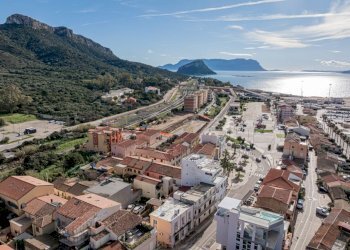 DJI_20260123112432_0010_D_3.jpg - Townhouse Via Nuoro 4, Golfo Aranci - photo 24