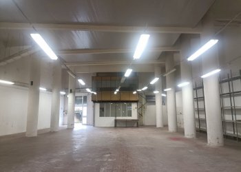 IMG20250109115424.jpg - Shed Via Terpi 45 R, Genova (neighborhood Molassana) - photo 1