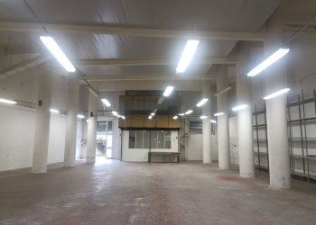 IMG20250109115426.jpg - Shed Via Terpi 45 R, Genova (neighborhood Molassana) - photo 2