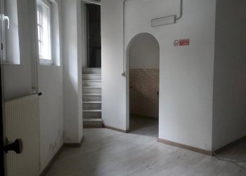 IMG20250109114634.jpg - Shed Via Terpi 45 R, Genova (neighborhood Molassana) - photo 17