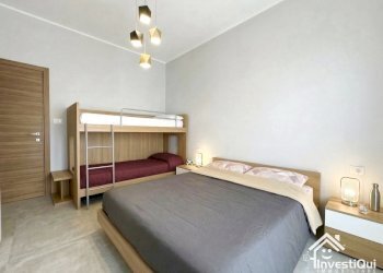 CAMERA MATRIMONIALE RISTRUTTURATA - Trilocale Via Michelangelo 18, Borghetto Santo Spirito - foto 21