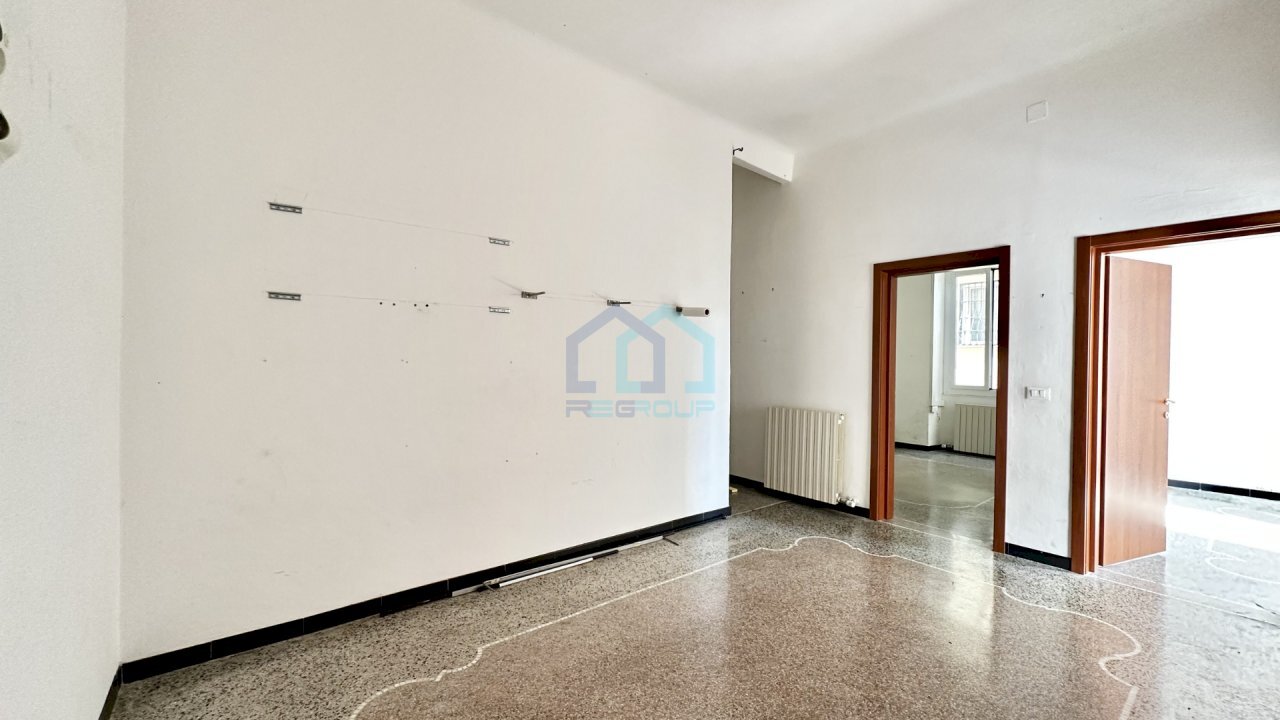 INGRESSO - Quadrilocale Via Nicola Bartoli 4, Savona - foto 3