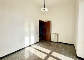 CAMERA - Quadrilocale Via Nicola Bartoli 4, Savona - foto 8