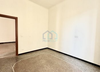 CAMERA - Quadrilocale Via Nicola Bartoli 4, Savona - foto 13