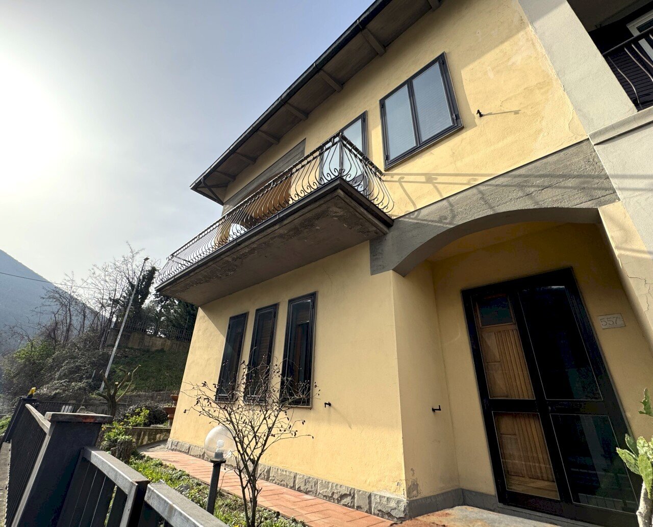 esterni - Villa Via Toscano Magazzini, Prato - foto 3