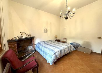camera da letto - Villa Via Toscano Magazzini, Prato - foto 20