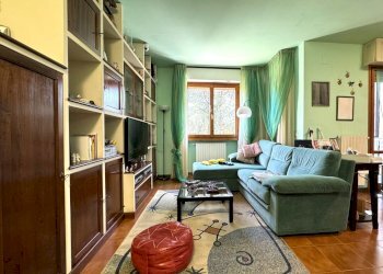 sala - Quadrilocale Via del Bisenzio, Vernio - foto 2