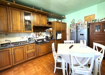 cucina - Quadrilocale Via del Bisenzio, Vernio - foto 5