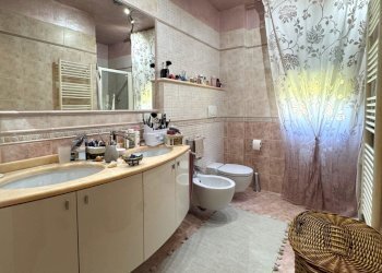 bagno - Quadrilocale Via del Bisenzio, Vernio - foto 12