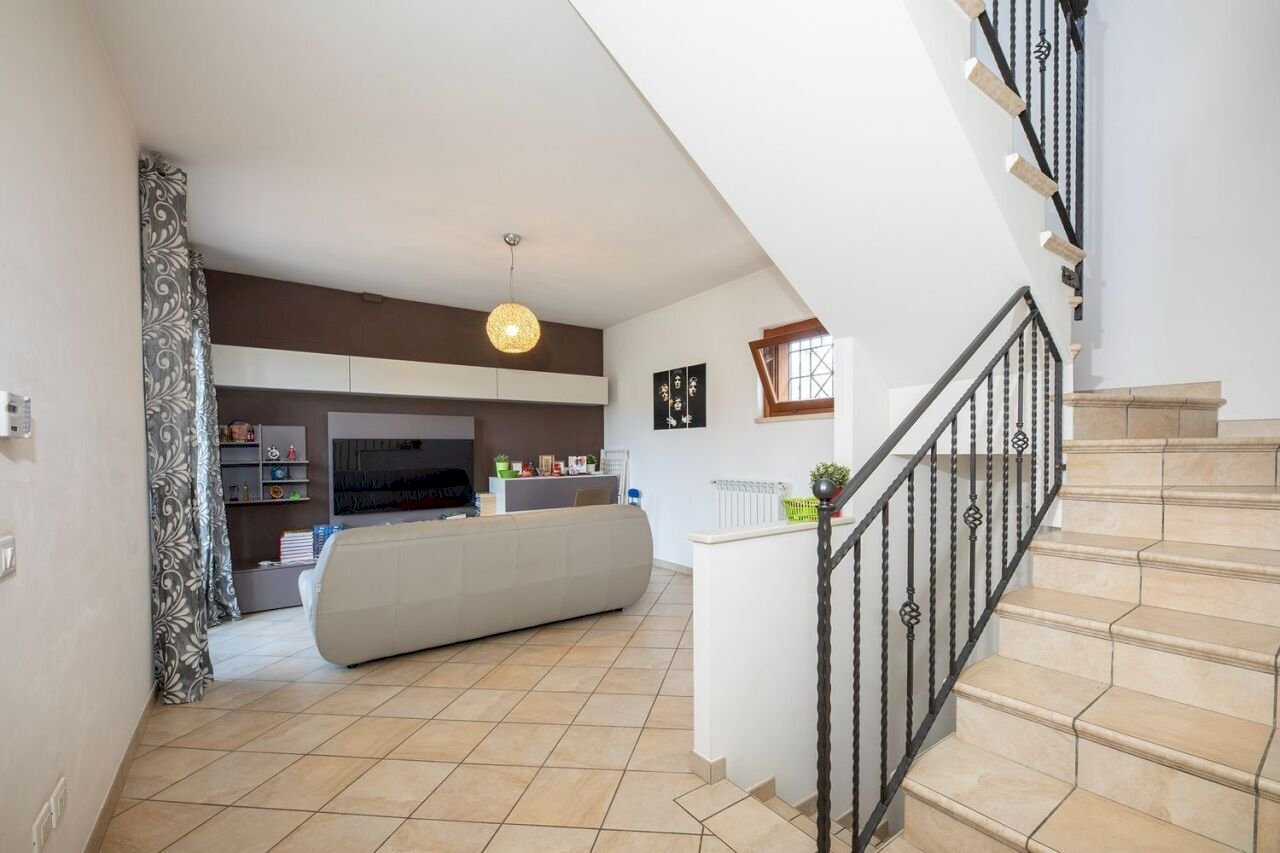 777623362.jpg - Villa Via Sommatino 93, Roma - photo 1