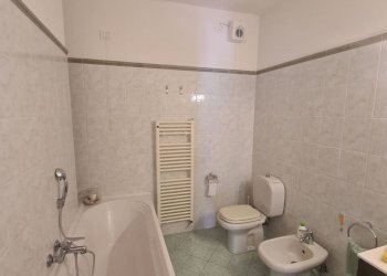 WhatsApp Image 2026-03-02 at 13.43.56 (3).jpeg - Trilocale Via Brigata Partigiana Ugo Muccini, Sarzana - foto 17