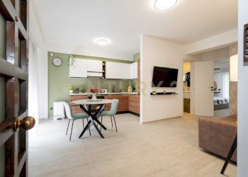 Via Vampolieri 42 (8).jpg - Two-room apartment Via Vampolieri 42, Aci Castello - photo 1