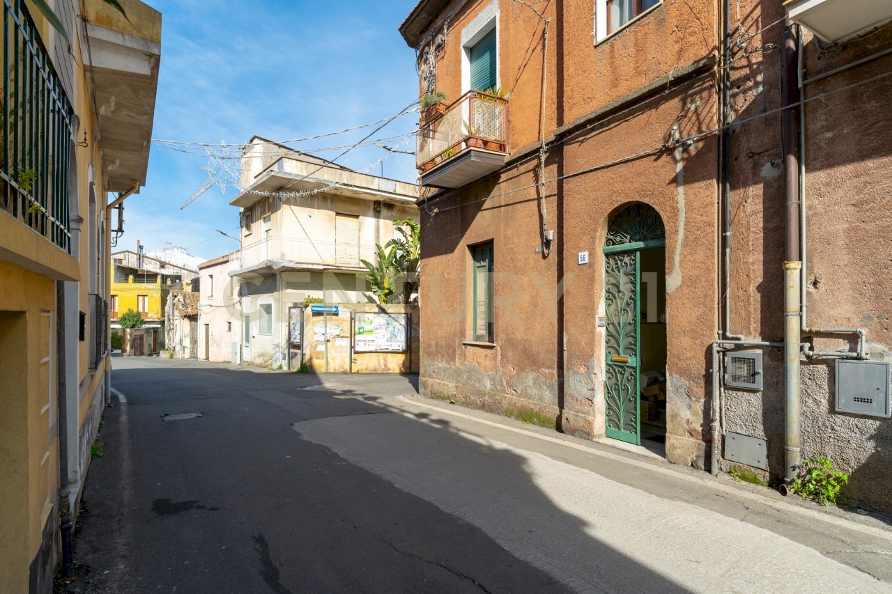 Copia di Via del Santuario 56 Valverde (2).jpg - Appartamento Via del Santuario 56, Valverde - foto 2