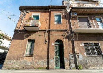 Copia di Via del Santuario 56 Valverde (3).jpg - Appartamento Via del Santuario 56, Valverde - foto 3